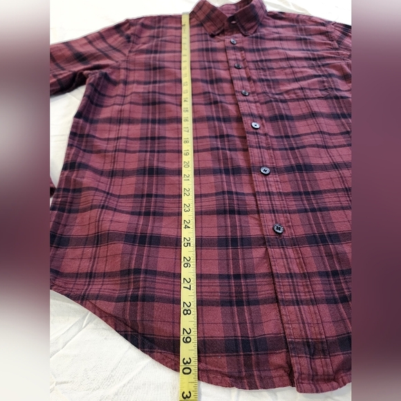 Abercrombie & Fitch Men's Red Plaid Button Front Shirt Standard Fit, sz LG - Picture 6 of 16